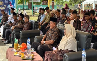Momen Penuh Kenangan, MTsN 2 Aceh Timur Gelar Pelepasan dan Penyerahan Kembali Siswa Kelas IX