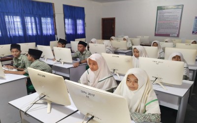 Peserta didik MTsN 2 Aceh Timur Ikuti Ujian ANBK